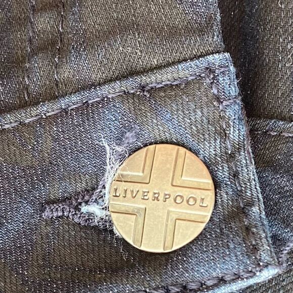 Liverpool Women's Michelle Capri Dark Blue Jeans. Size 2. EUC! - Picture 6 of 10